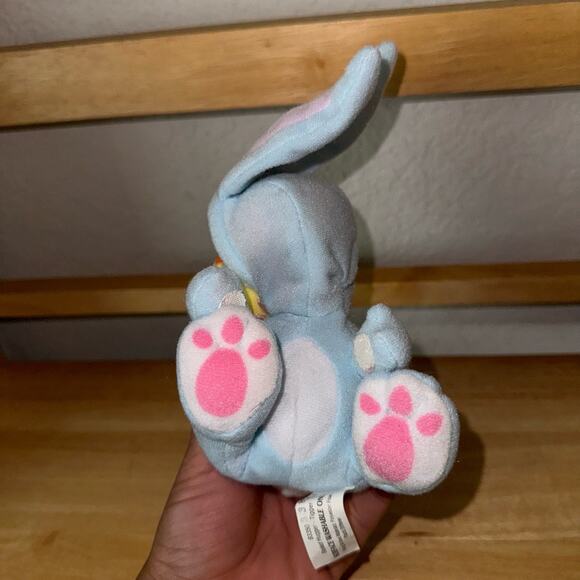 Disney Fisher Price Mattel 2002 Tigger in Bunny Suit Easter Basket Hugger - Picture 3 of 6